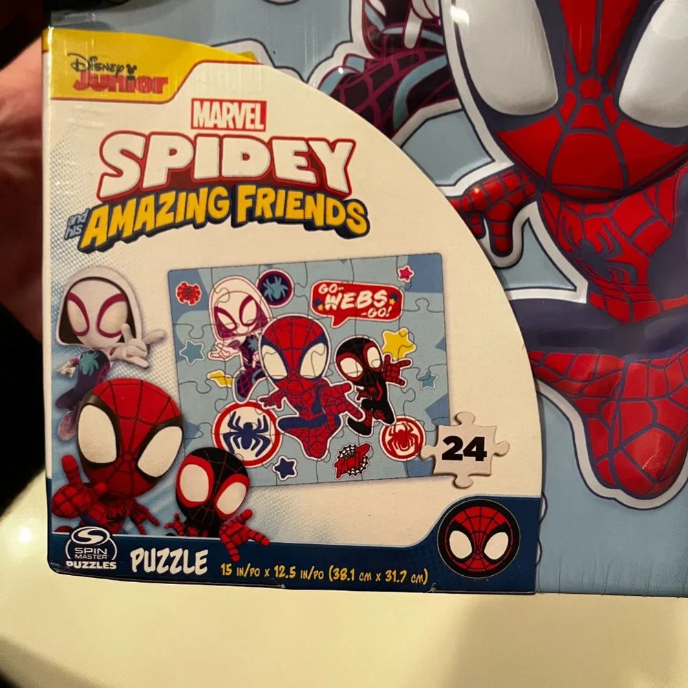 SpiderMan (Spidey & Friends - Marvel‎ Junior Lunchbox Puzzle - 24 pps - New -x